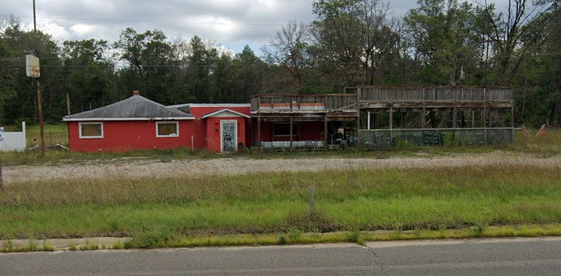 Crossroads Inn - Aug 2024 (newer photo)